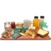Box Desayuno Premium – Croissant, exprimido, yogurt, taza personalizada y más