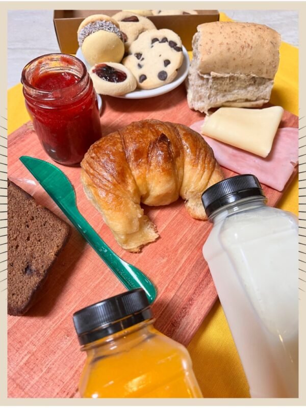 Box Desayuno Completo Premium – Sin Taza - Ideal para cumpleaños, aniversarios o sorprender en cualquier ocasión.