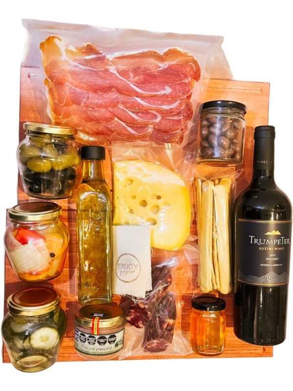 Caja navideña premium con vino Malbec y delicatessen artesanales