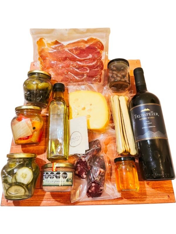 Regalo corporativo gourmet con vino y productos boutique