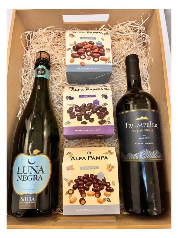 caja-navideña-5-productos-económica-enjoy-a-picar-5-productos-6 Caja Navideña Premim, 5 productos de calidad. Ideal reuniones y regalo empresarial