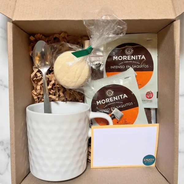 regalo corporativo coffee break con taza, café y alfajor