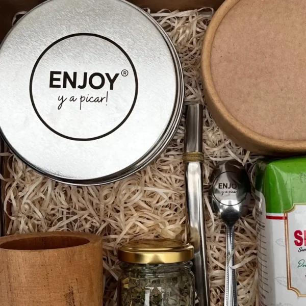 Box Matero Artesanal con Mate de Madera de Algarrobo
