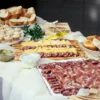 Picadas montadas en casamiento.
