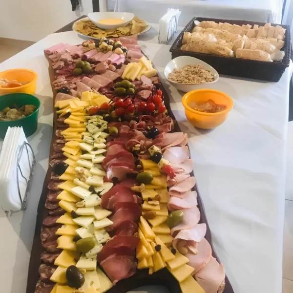 Tabla de fiambres para cumpleaños. Enjoy y a picar!