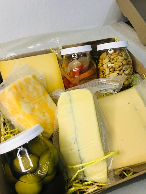 Caja Gourmet #105