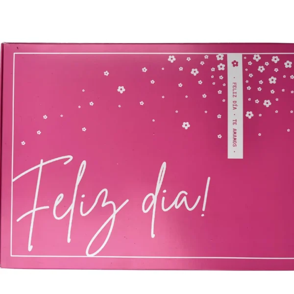 Tapa de caja rígida fucsia edición Feliz Día con flores blancas y detalle Feliz Día Te Amamos.